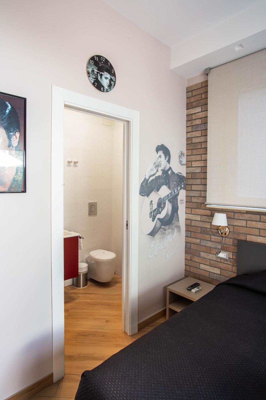 Little Rock Guest House Gaeta Buitenkant foto