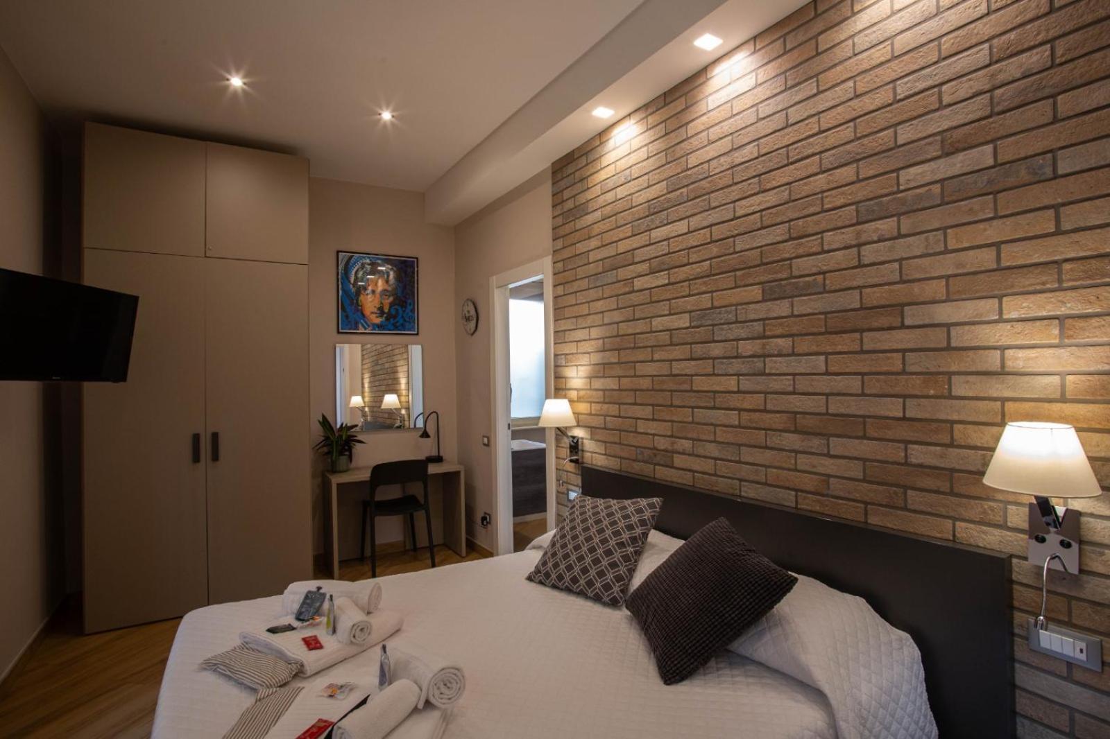 Little Rock Guest House Gaeta Buitenkant foto