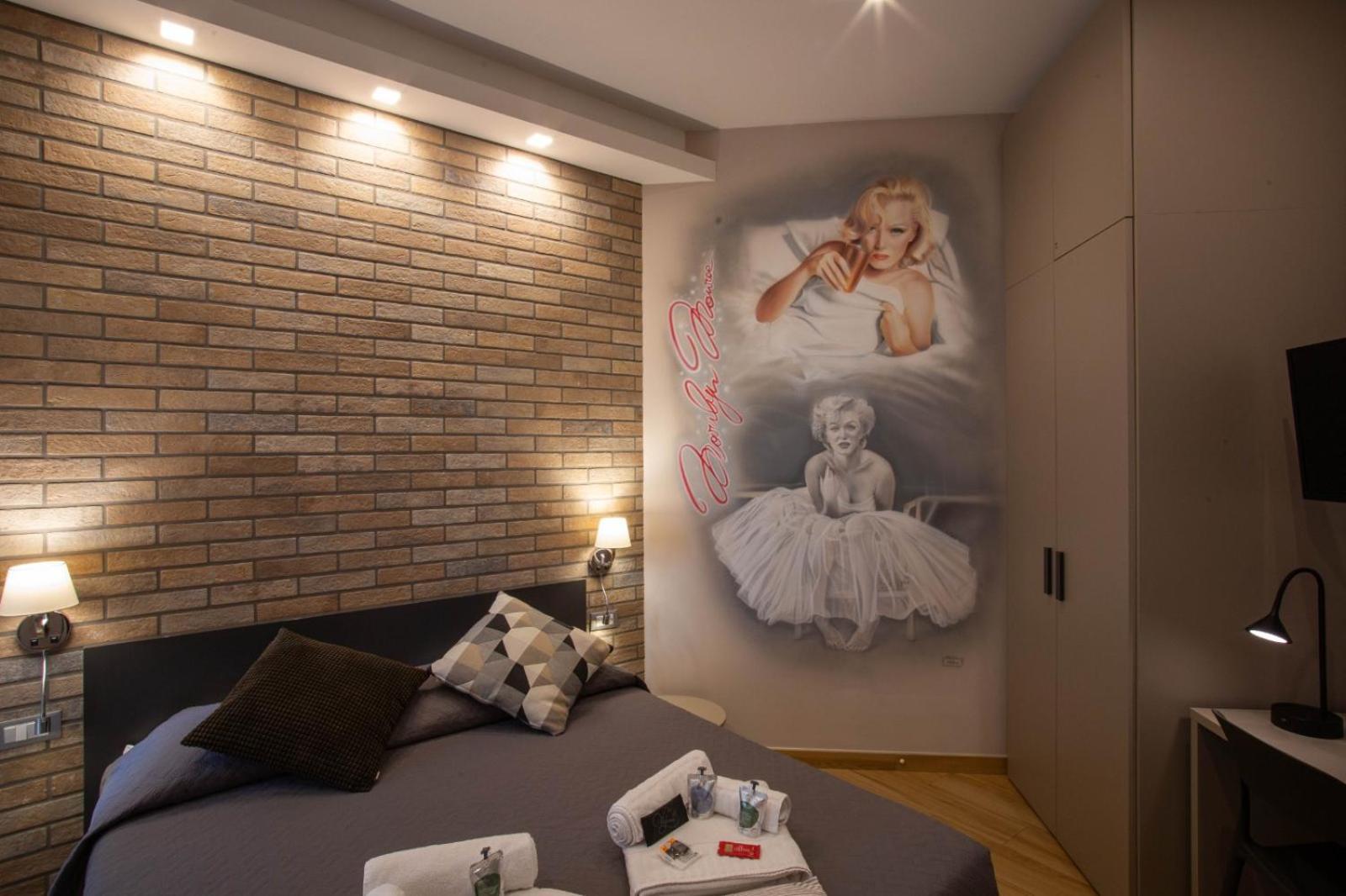Little Rock Guest House Gaeta Buitenkant foto