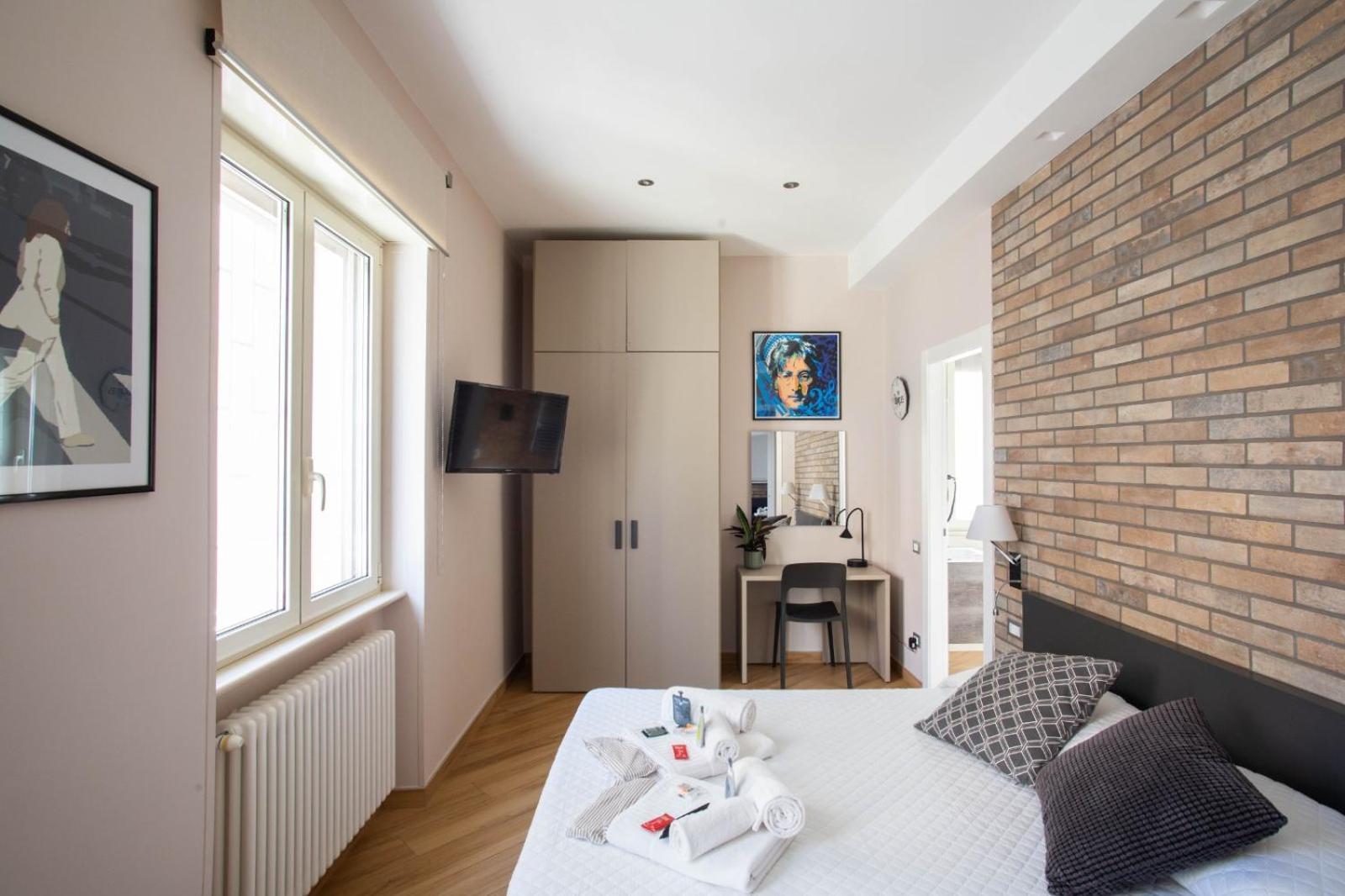 Little Rock Guest House Gaeta Buitenkant foto